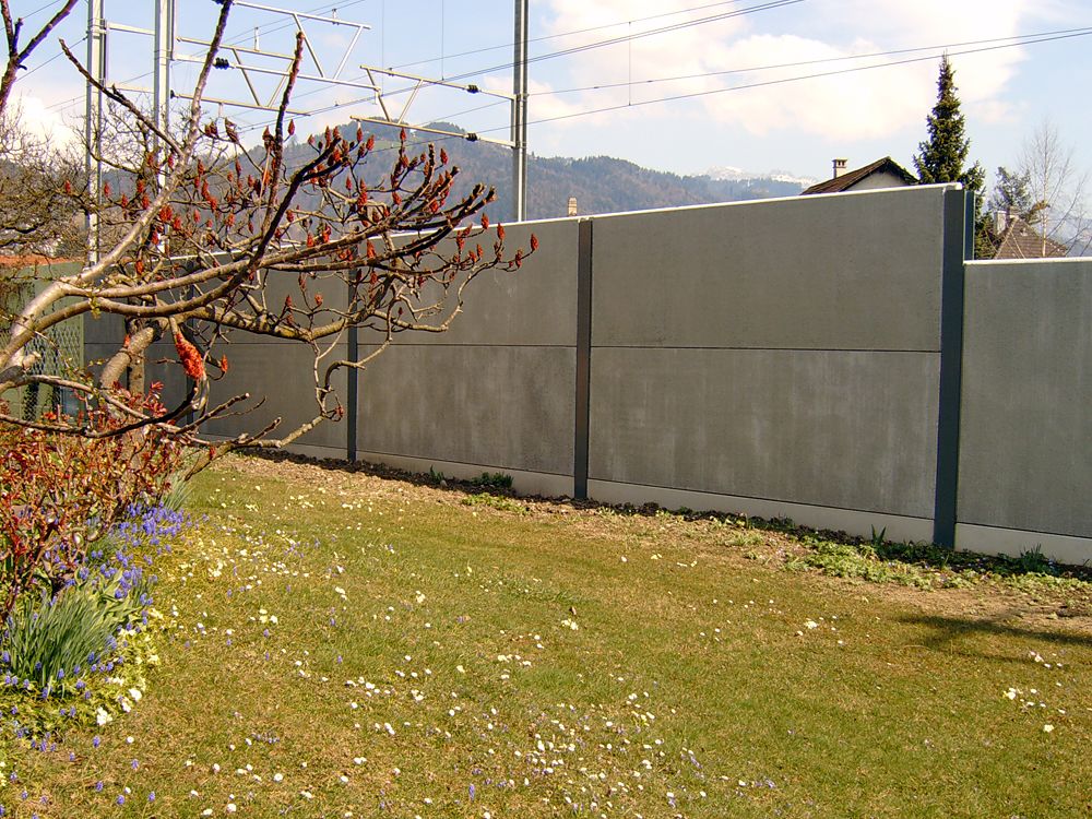 Schallschutzmauer an der Schadaustrasse